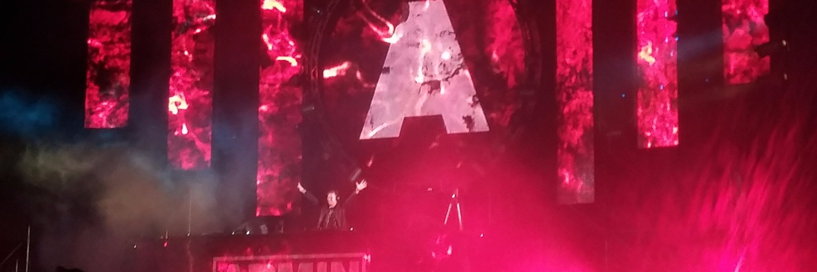 Kari🌸 S. M banner