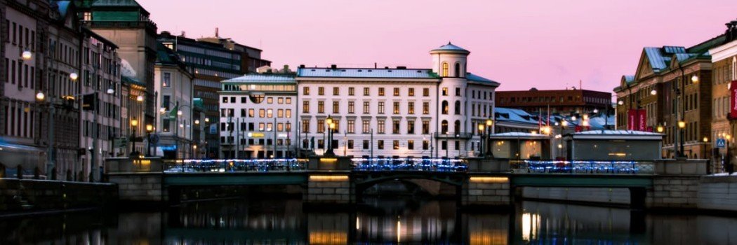 cleolcaro's profile banner image