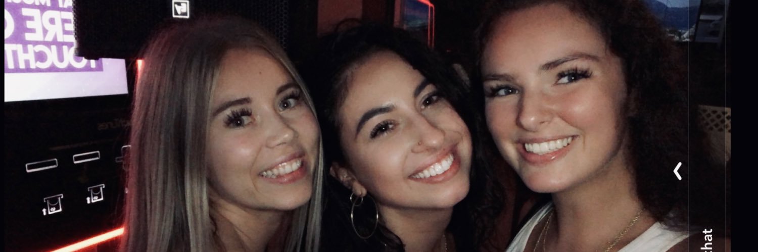 Meredithhh_13's profile banner image
