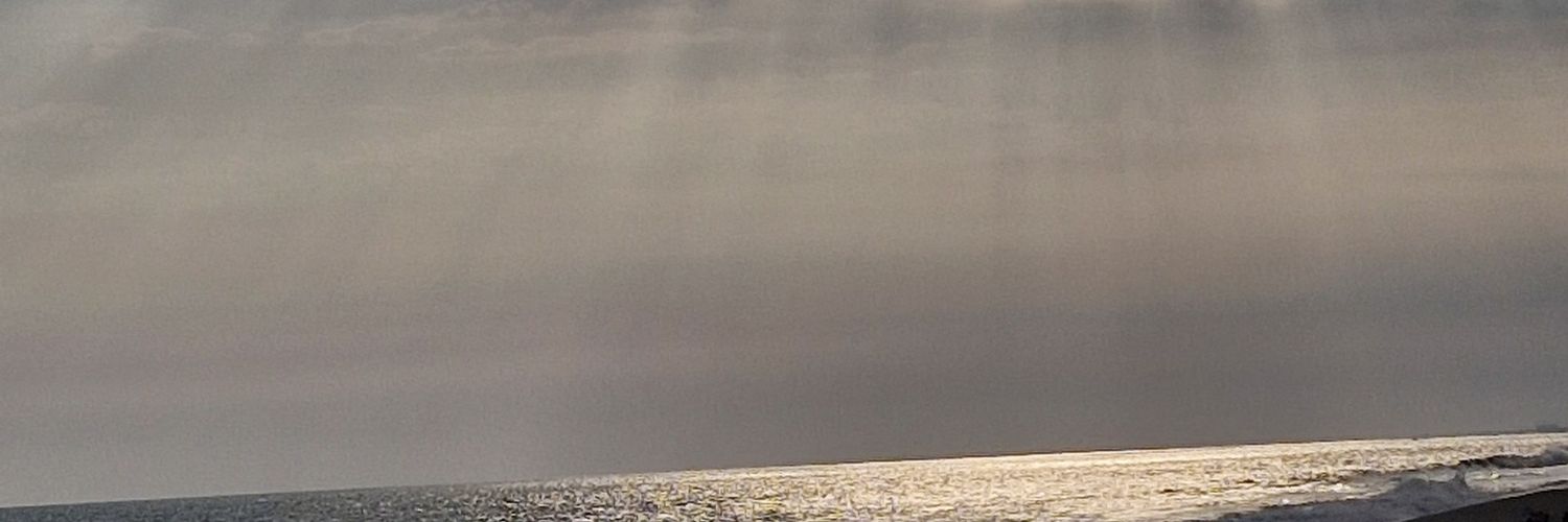 Explains_ItAll's profile banner image