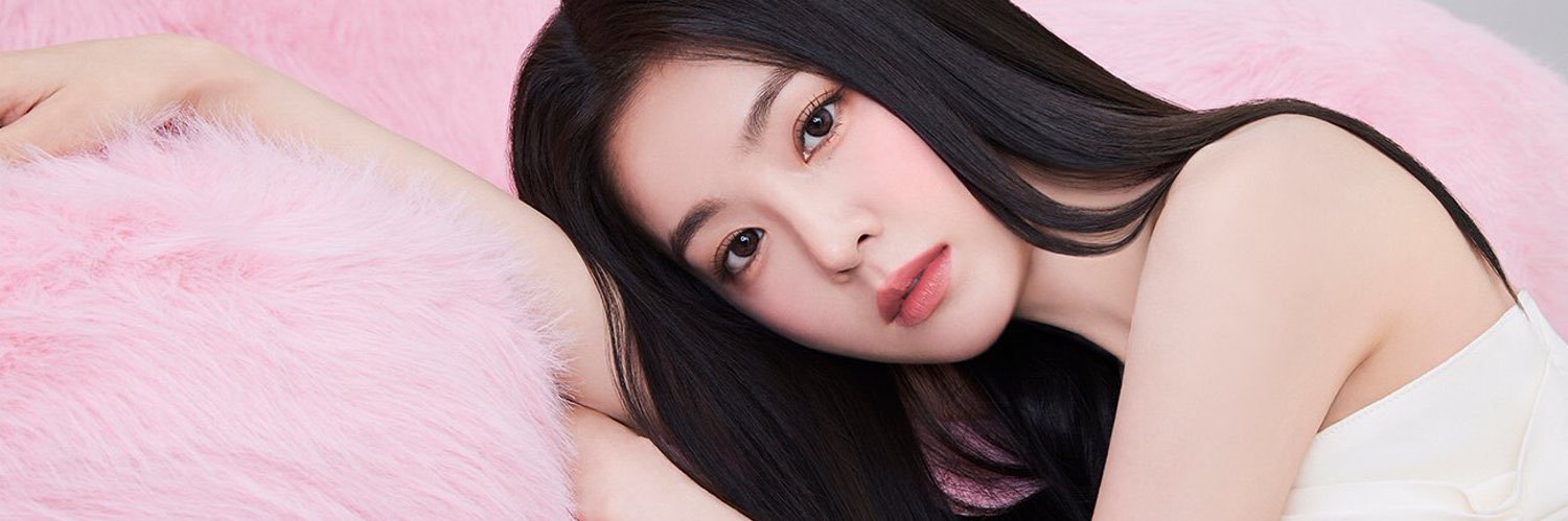 LunHsu's profile banner image