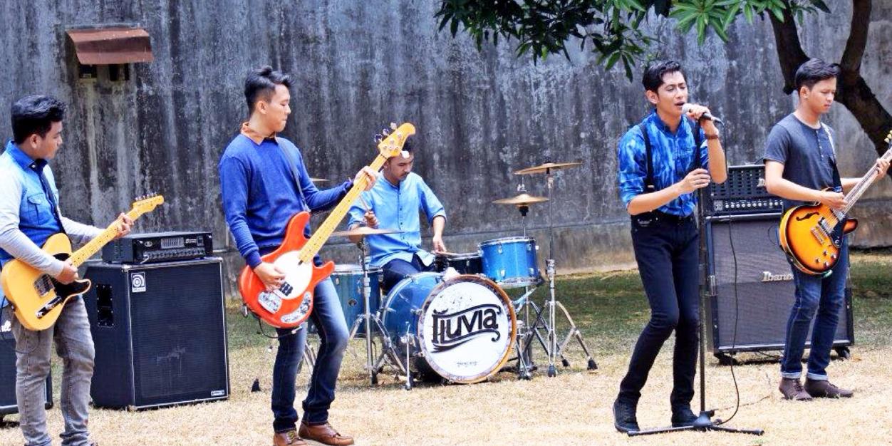 iluviaband's profile banner image