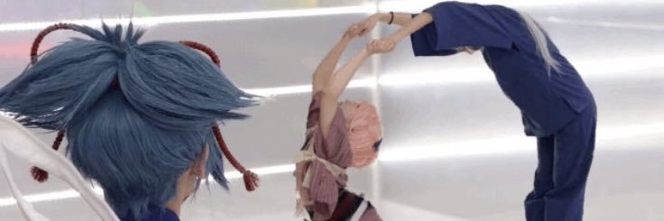 taraimomax's profile banner image