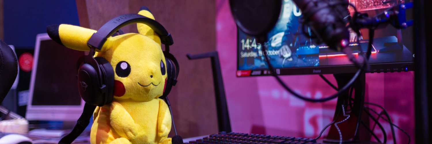 NadiZombieChu's profile banner image