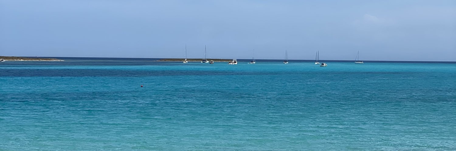 raquelmg13's profile banner image