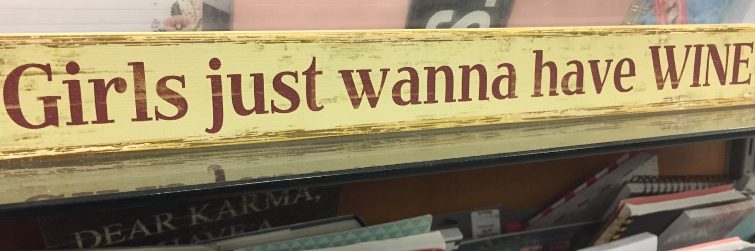 nilismarie's profile banner image