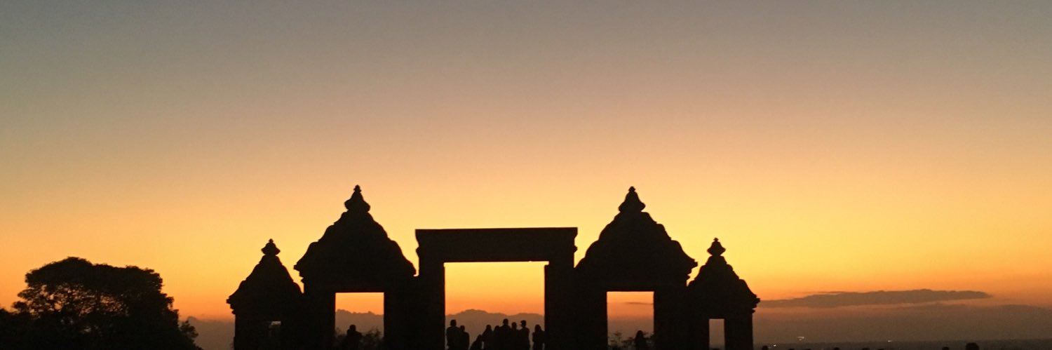 inggitprill's profile banner image