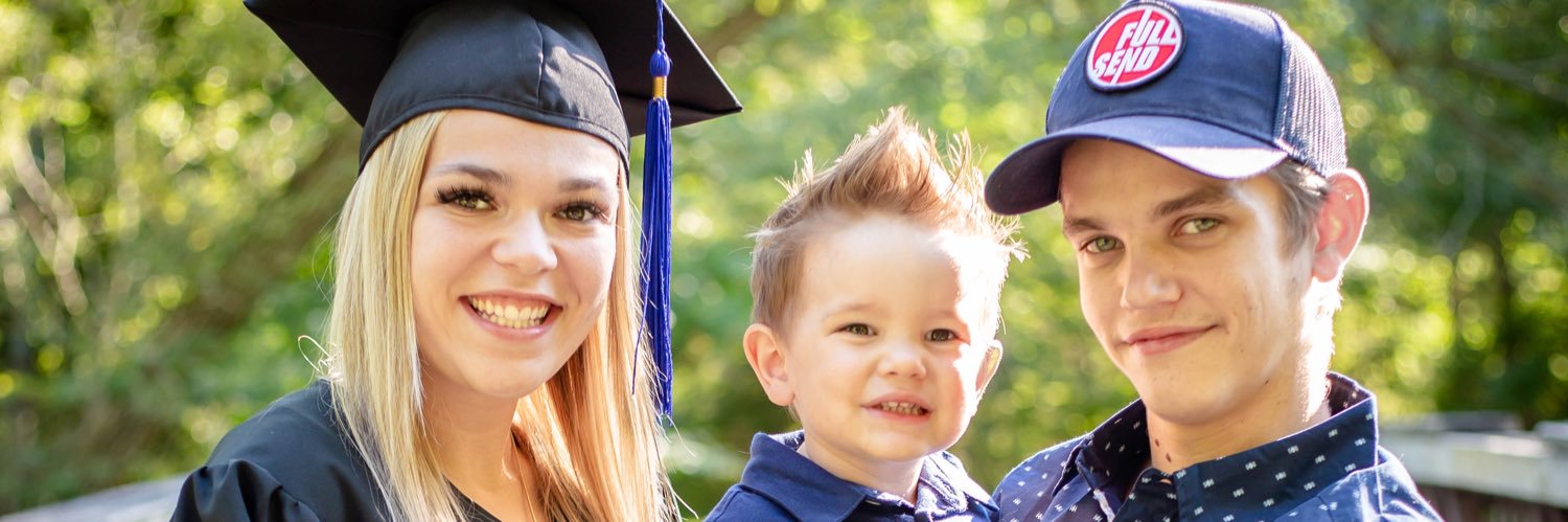 kklyneee's profile banner image
