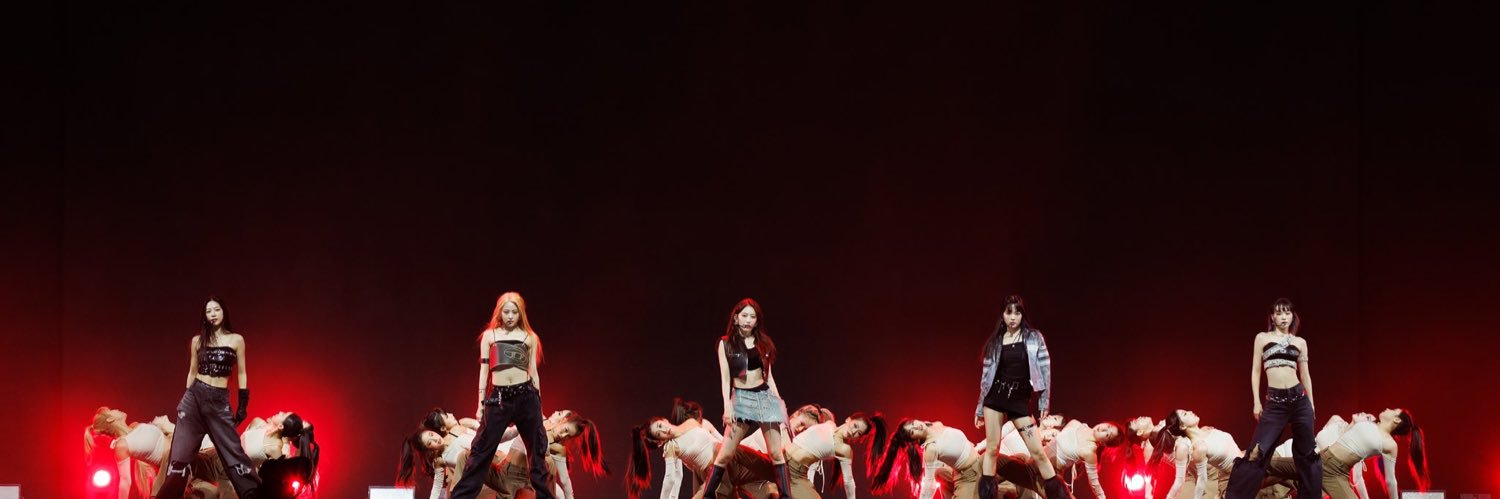 eungceleb's profile banner image