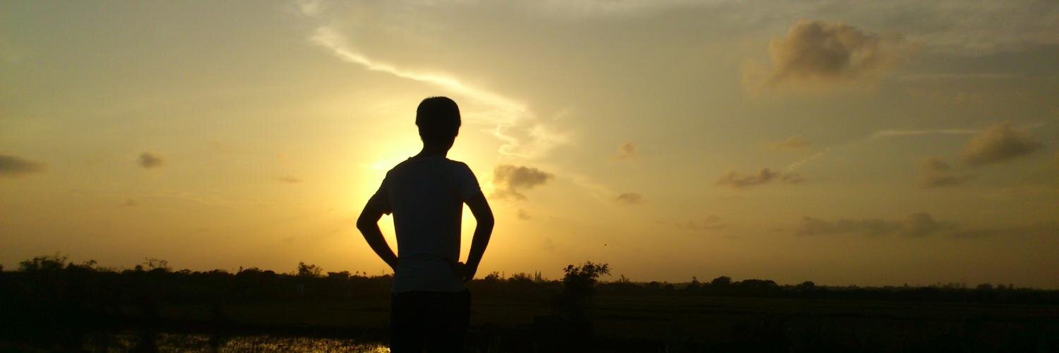 tran_tien's profile banner image
