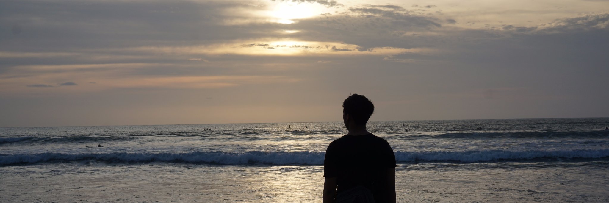 AlwanHelmi's profile banner image