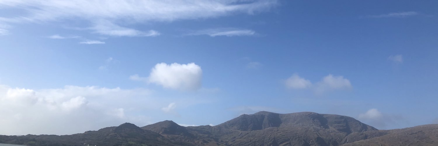 elisloane's profile banner image