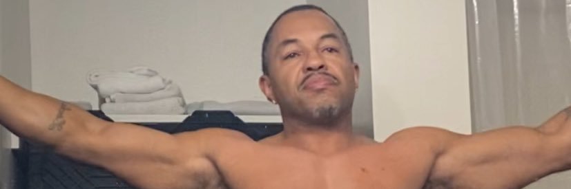 tooflypico's profile banner image