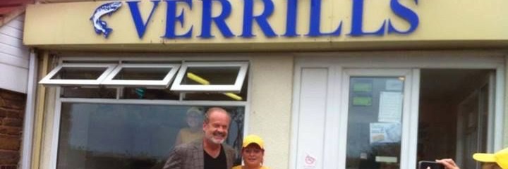 Stephen Cr*ss banner