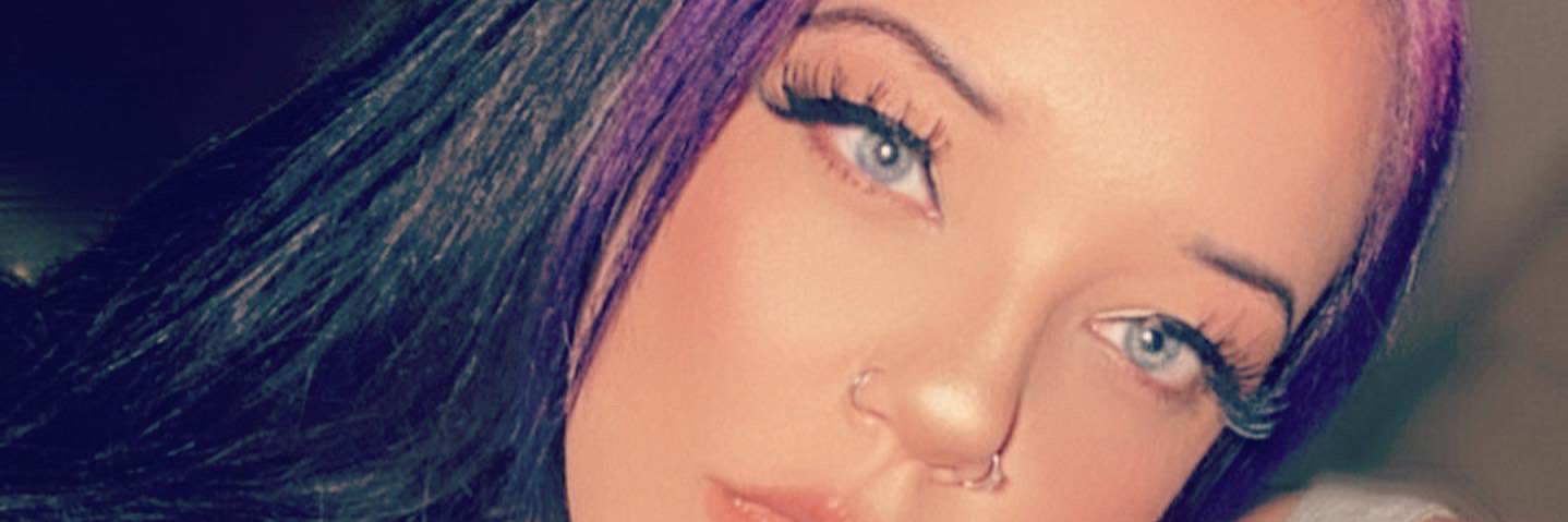 MarieeBby92's profile banner image