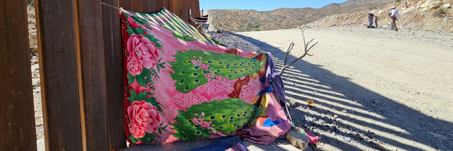 Fundacja Off The World banner