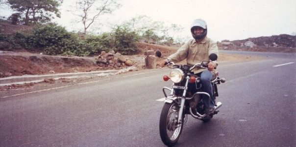 subodhkelkar's profile banner image