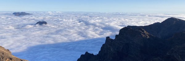 omozas Profile Banner