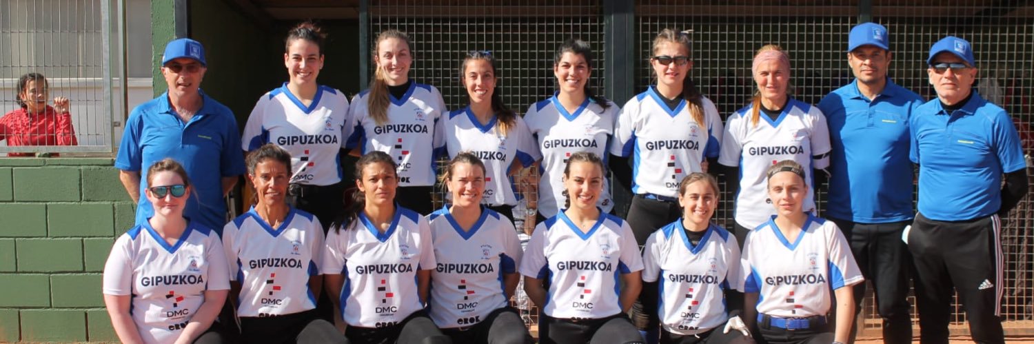 GoBlues_Softbol's profile banner image