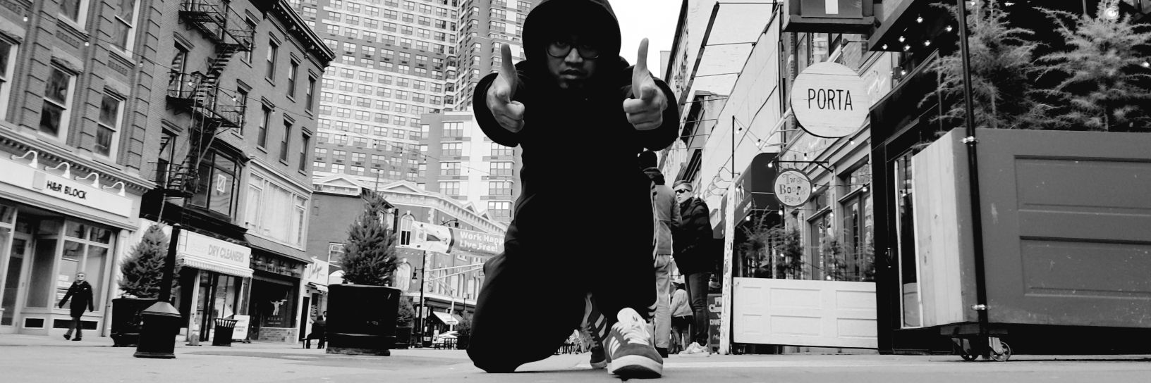 Hi_its4Eyez's profile banner image