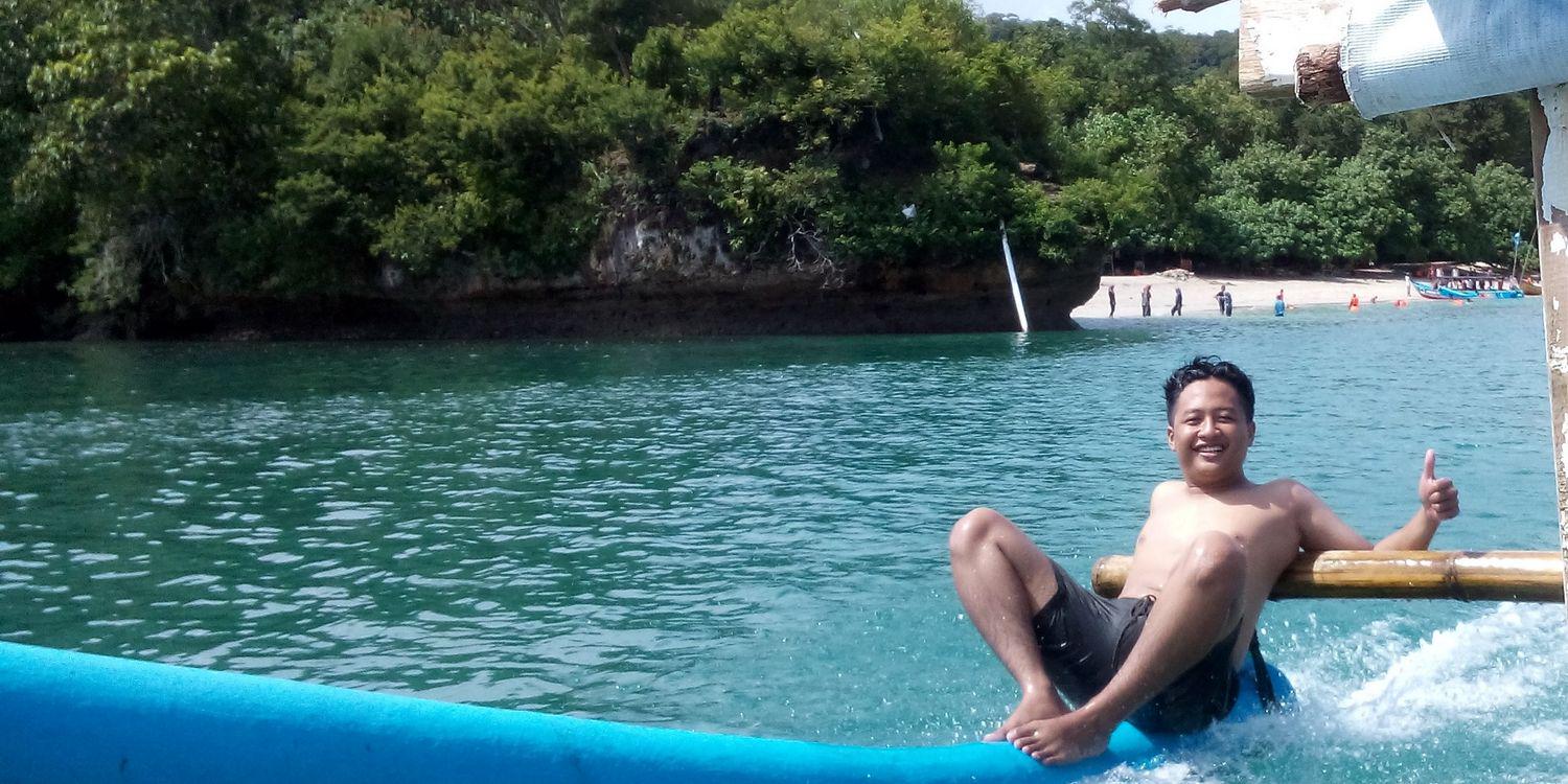 yogafals7's profile banner image