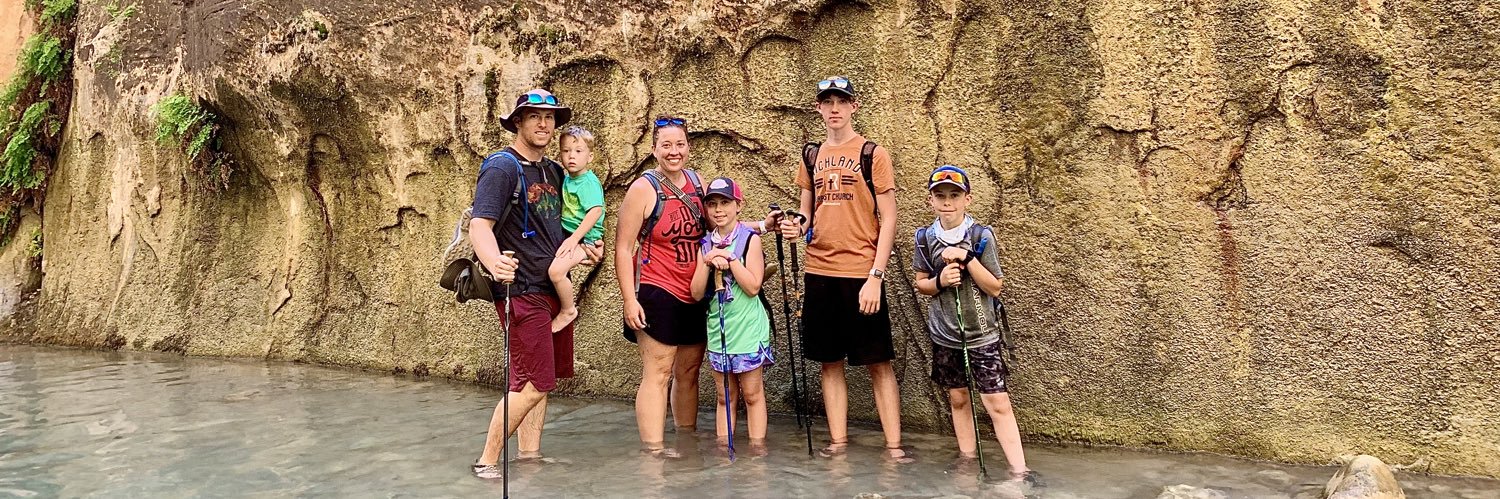 Kami Thompson banner