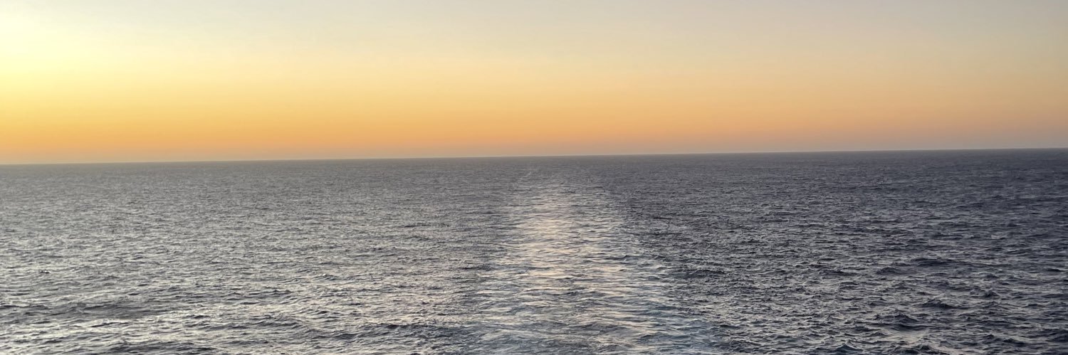 heatherlovering's profile banner image