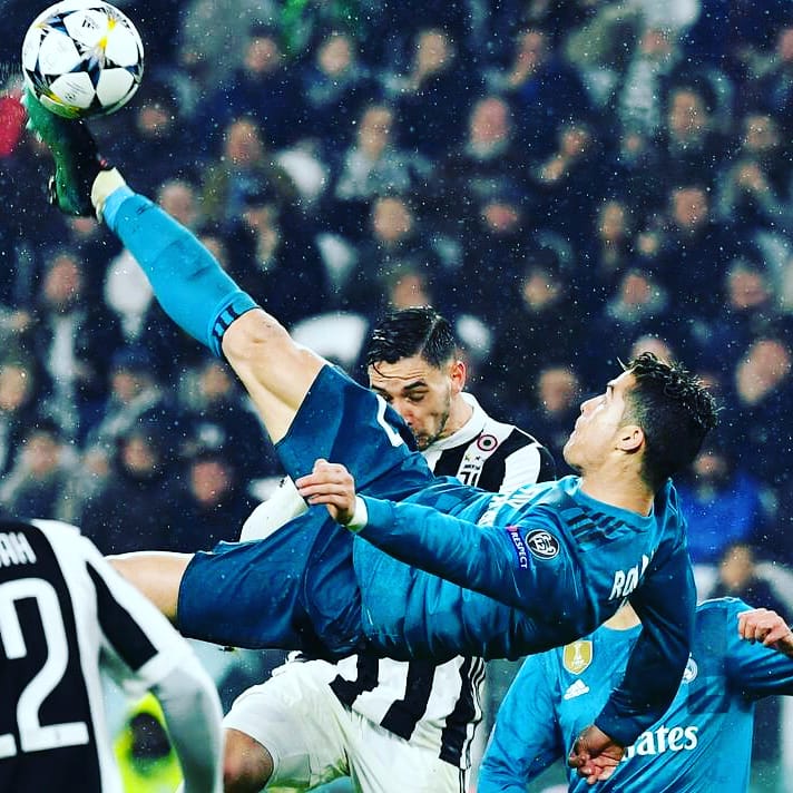 AdriSanRmn's profile banner image