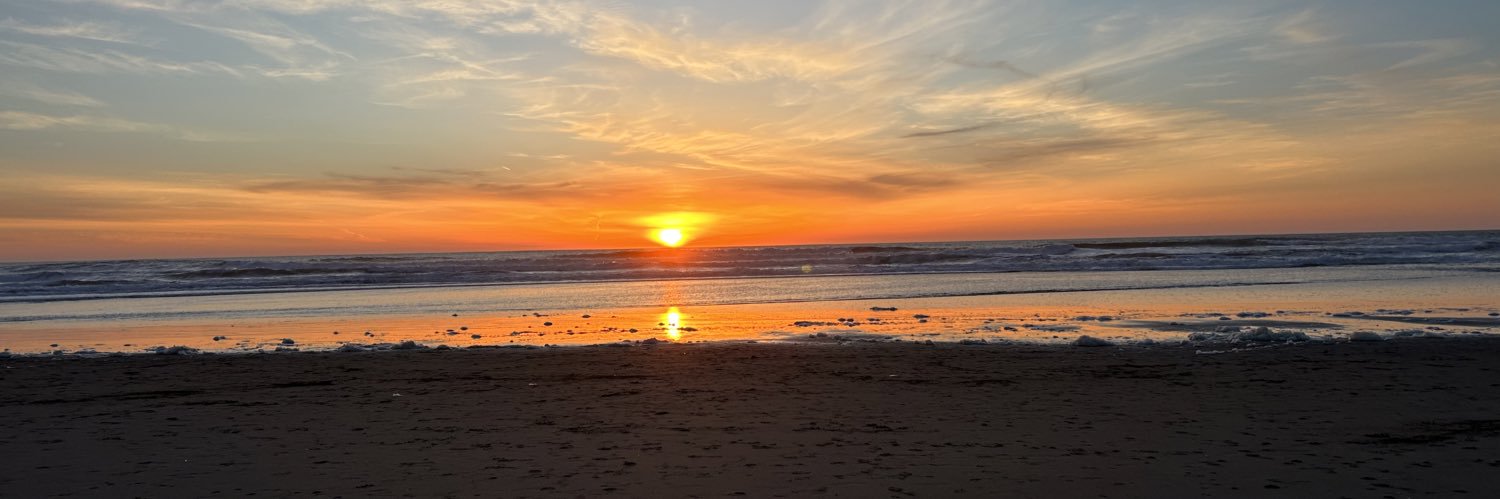 oliviaavann's profile banner image
