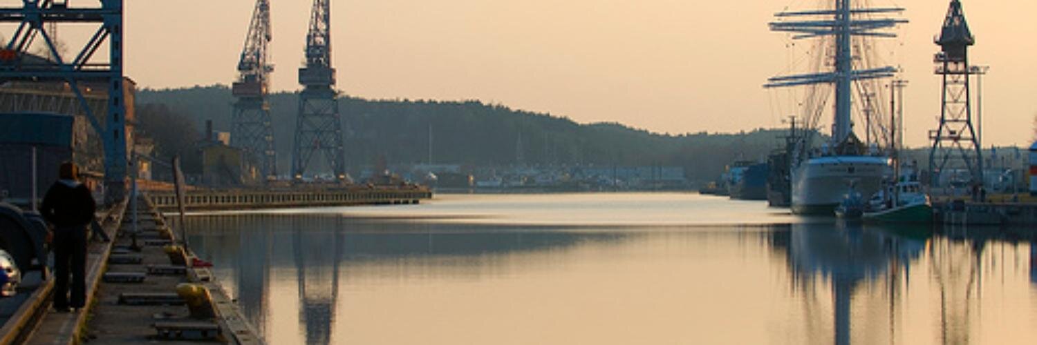 Nieminentoni's profile banner image