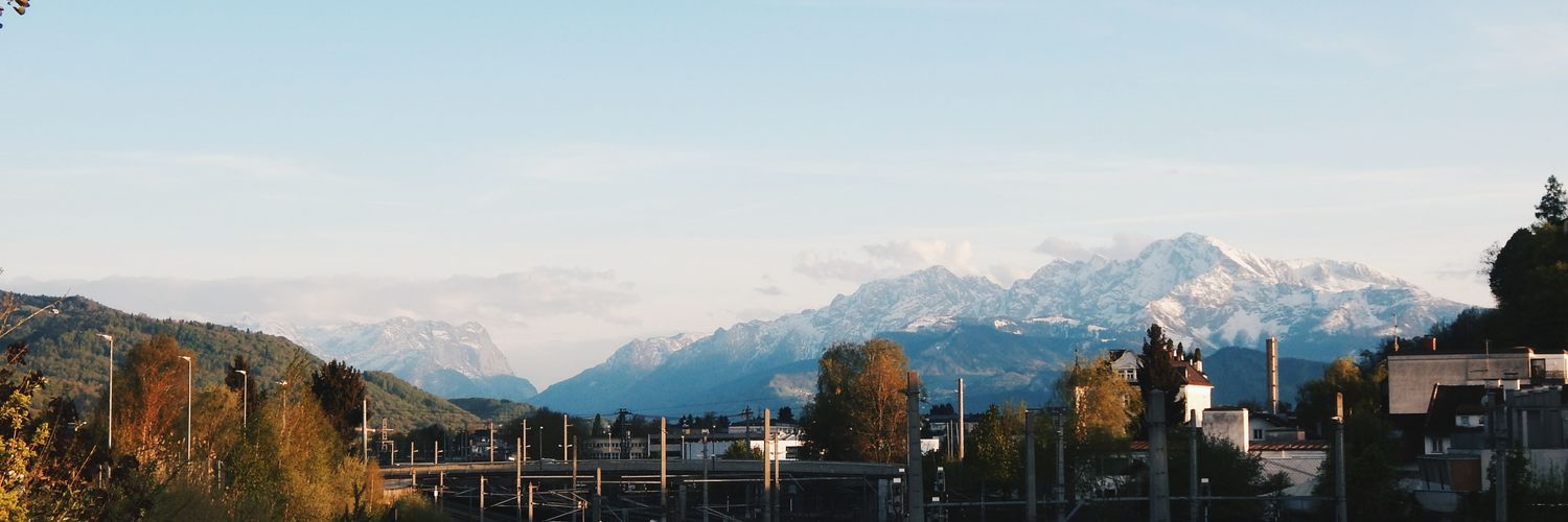 klorysso's profile banner image