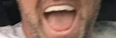 G banner