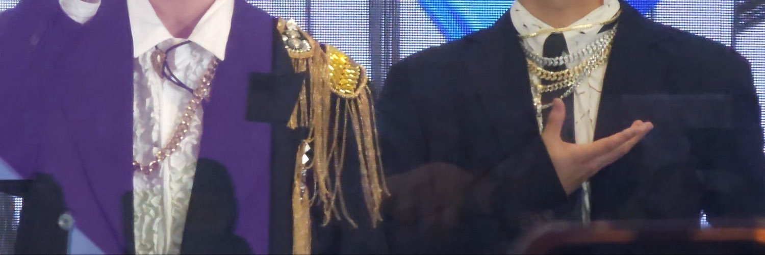 NOBLE_POL's profile banner image