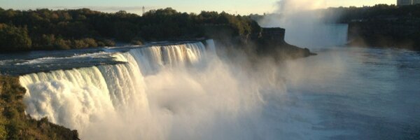 leriam10 Profile Banner