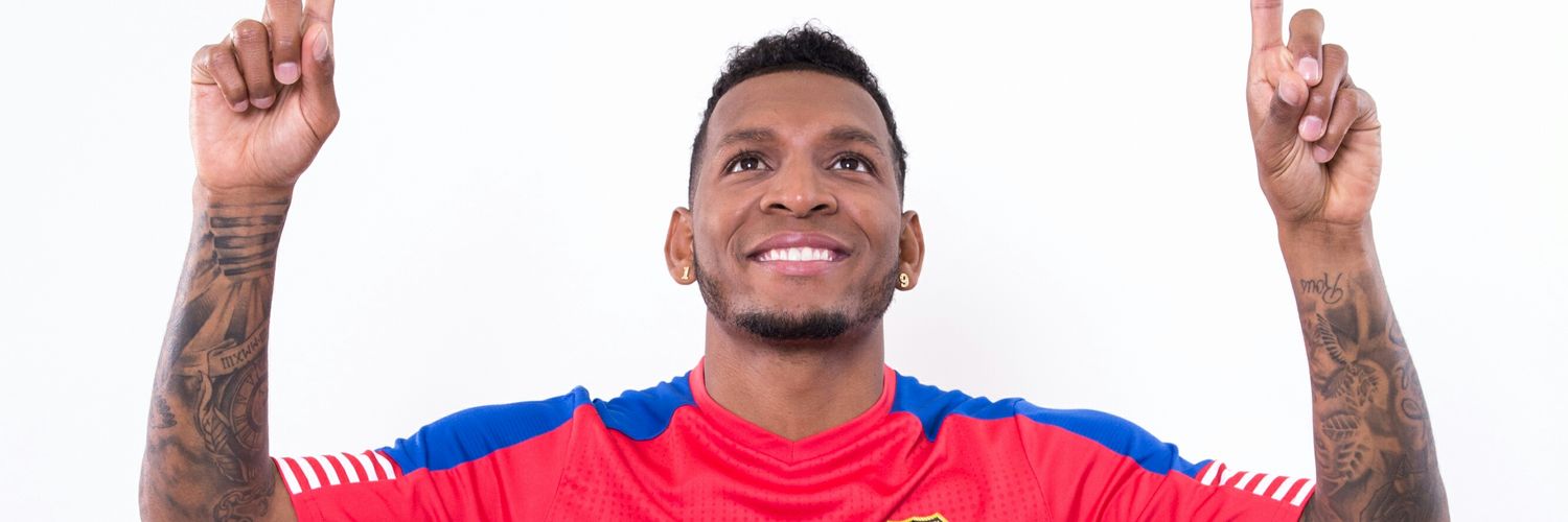 alberto quintero banner