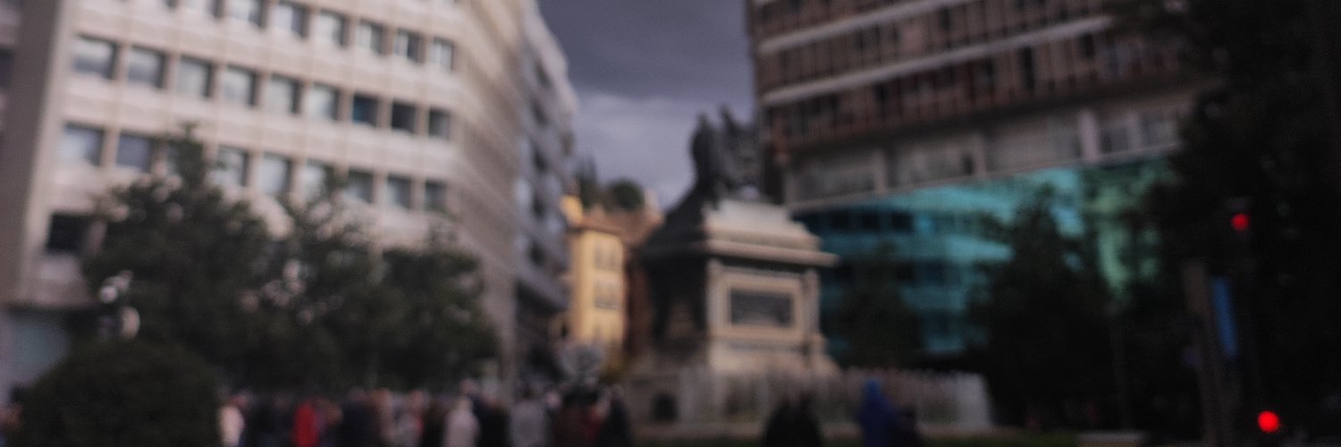 Andreanieves95's profile banner image