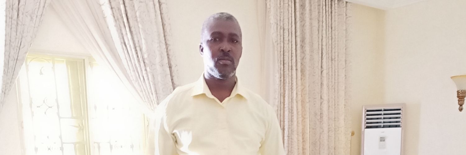 mpapamieariben1's profile banner image