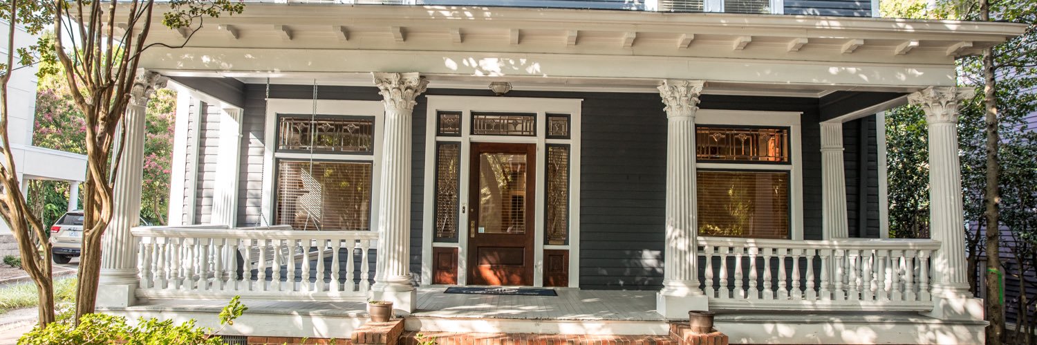 Lord & Lindley banner