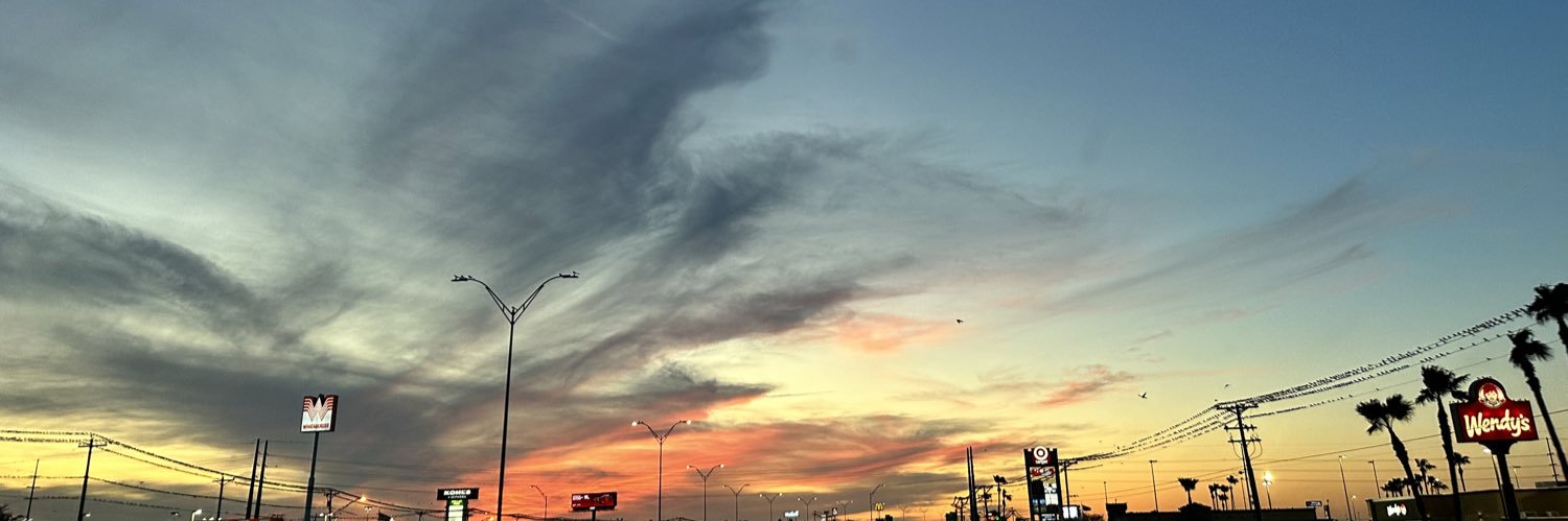 mirandaarvz's profile banner image