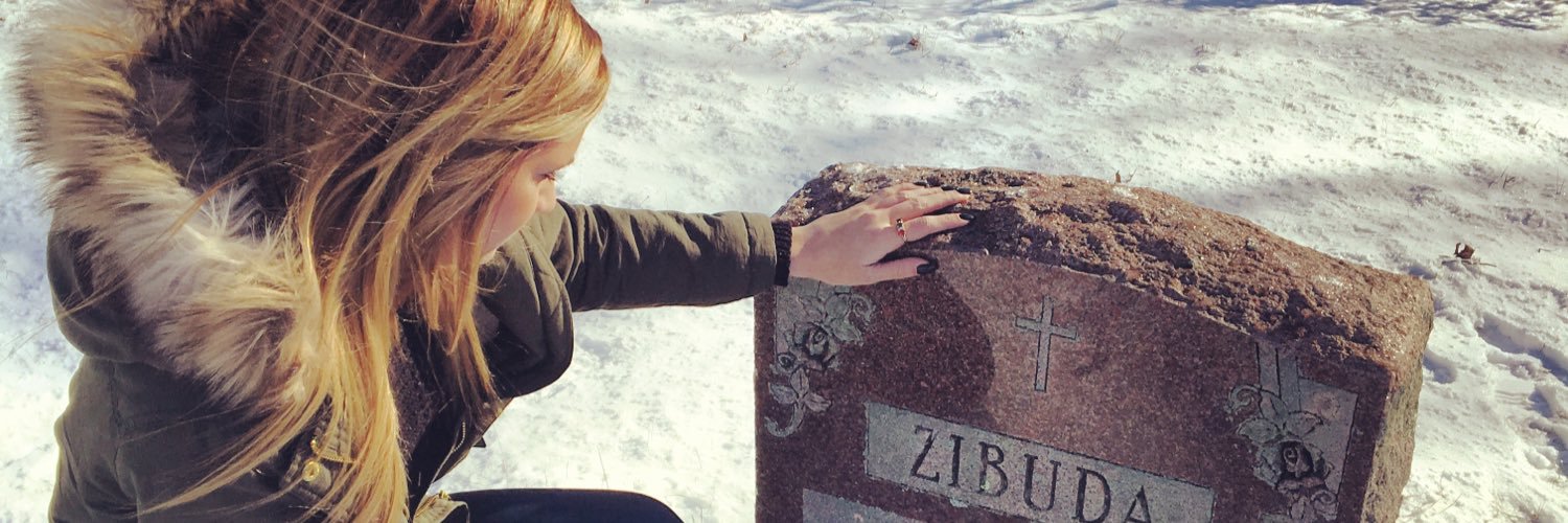 Megzibbz's profile banner image