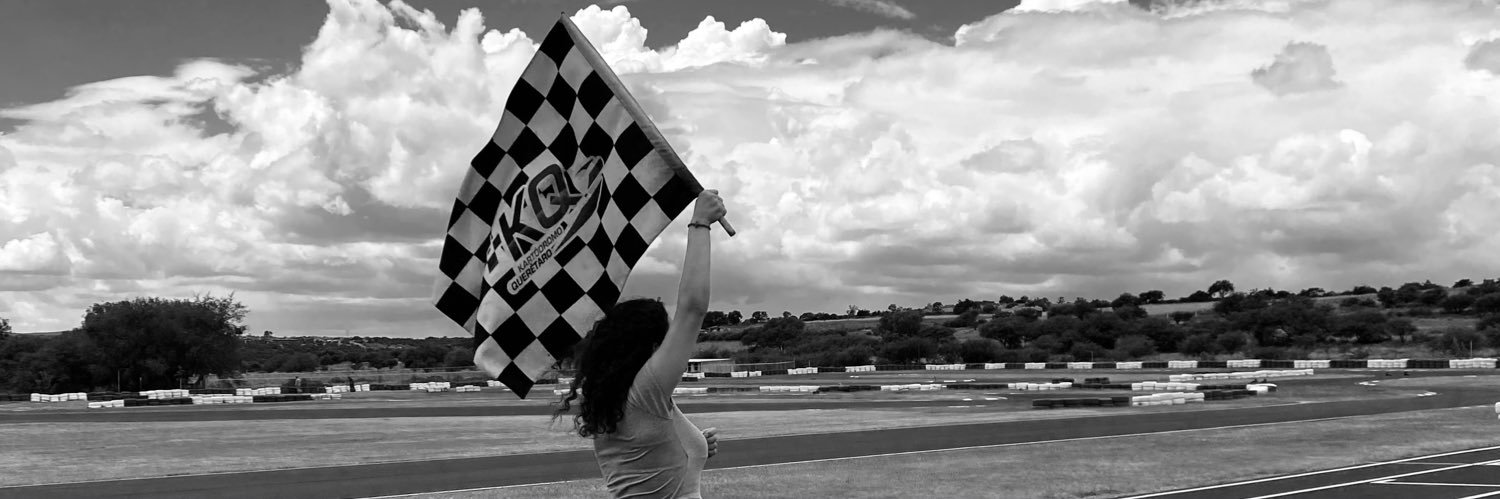 anelygb's profile banner image