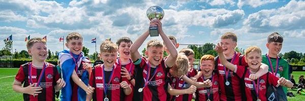 Graeme Farrell banner