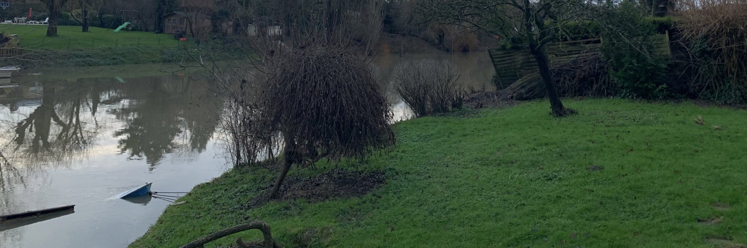 Vincent Néwem banner