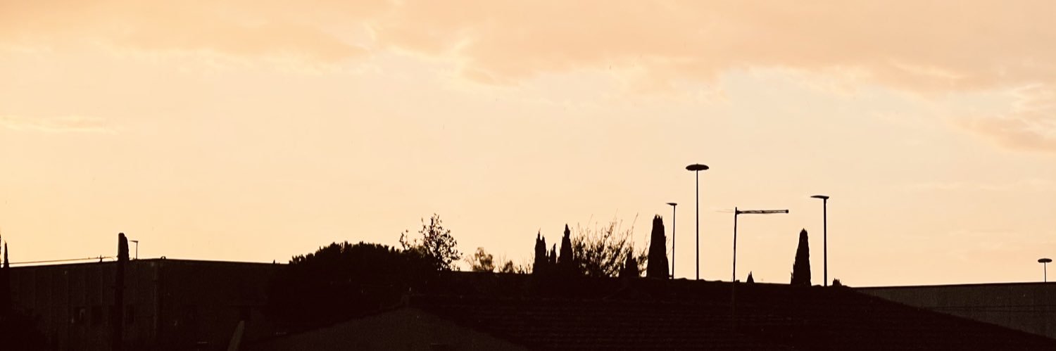 Badu1990's profile banner image