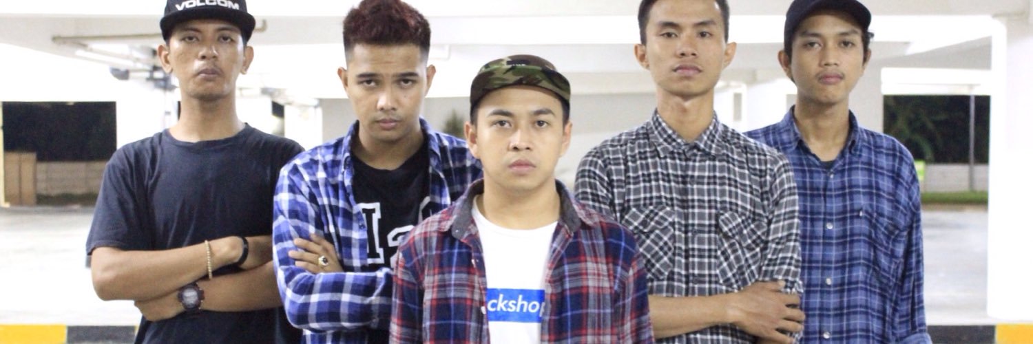 beyourself105's profile banner image