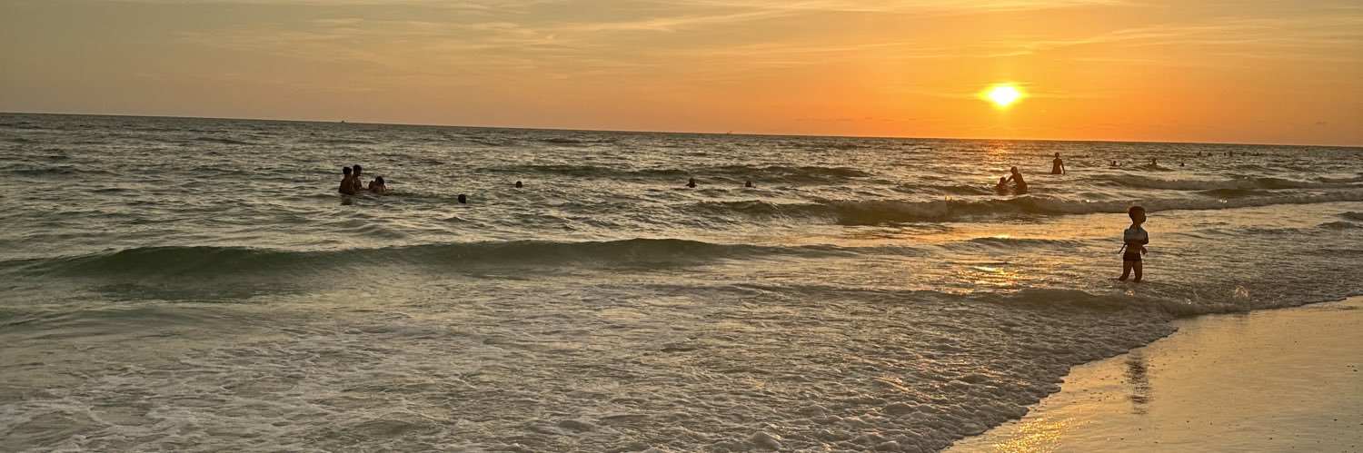 alanisnuni13's profile banner image