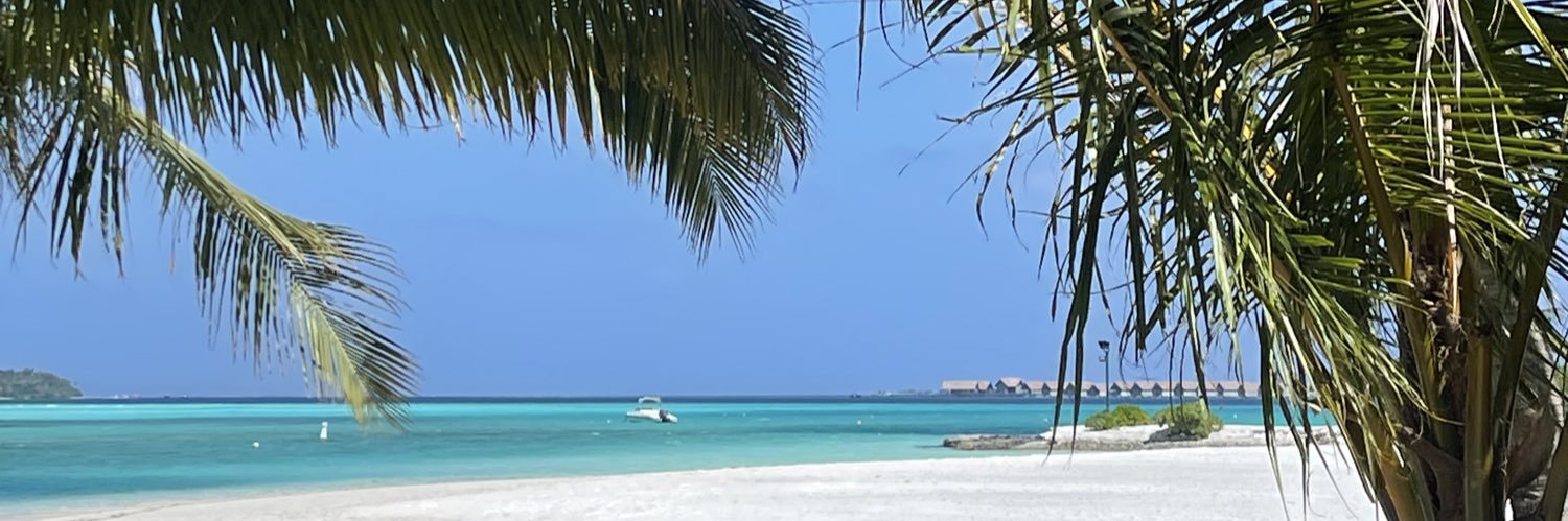 Dubai_Sharon's profile banner image