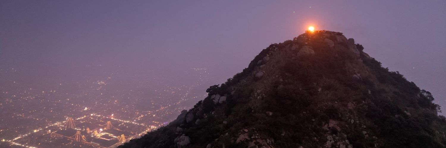 ThinkingHearts's profile banner image