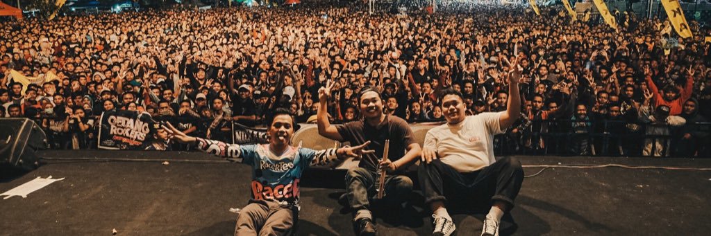 fisipmeraung's profile banner image
