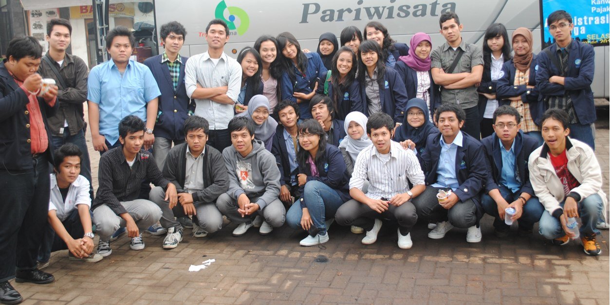InfoAdni_C09's profile banner image